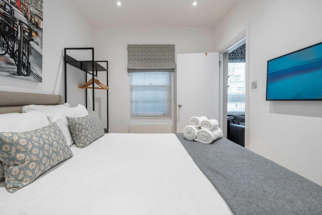 Апартаменты Luxurious Mews House Next To Hyde Park Лондон Экстерьер фото